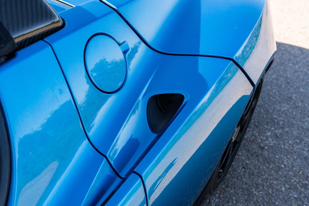 2010 Tesla Roadster - Image 29 of 31