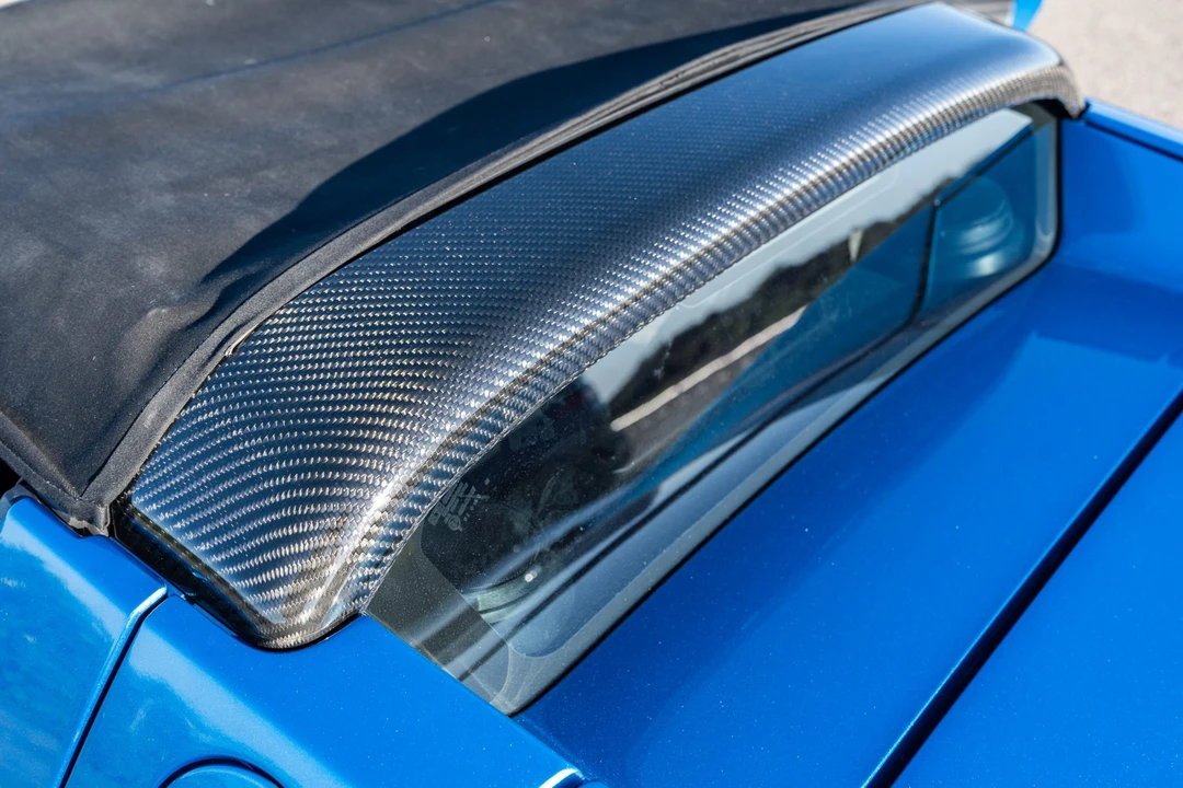 2010 Tesla Roadster - Image 28 of 31