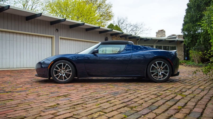 2010 Tesla Roadster - Image 8 of 12