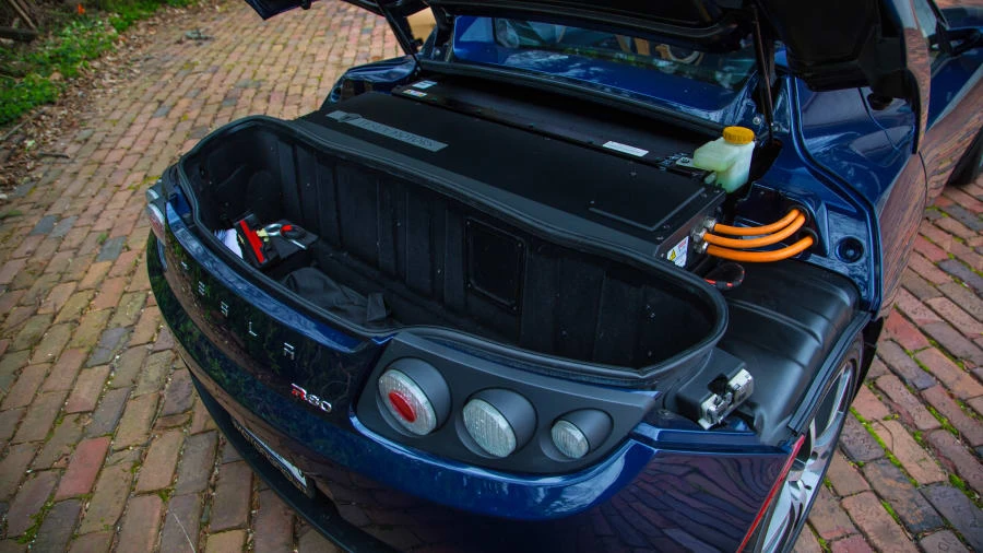 2010 Tesla Roadster - Image 7 of 12