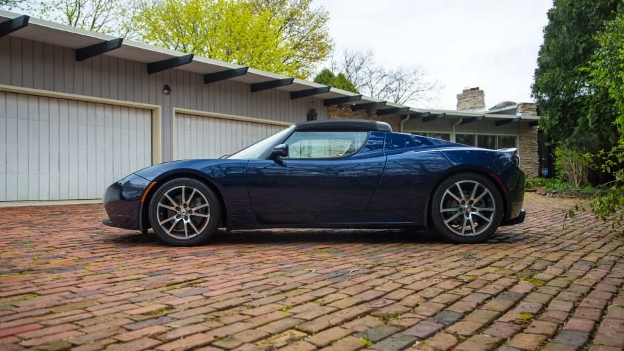 2010 Tesla Roadster - Image 8 of 12
