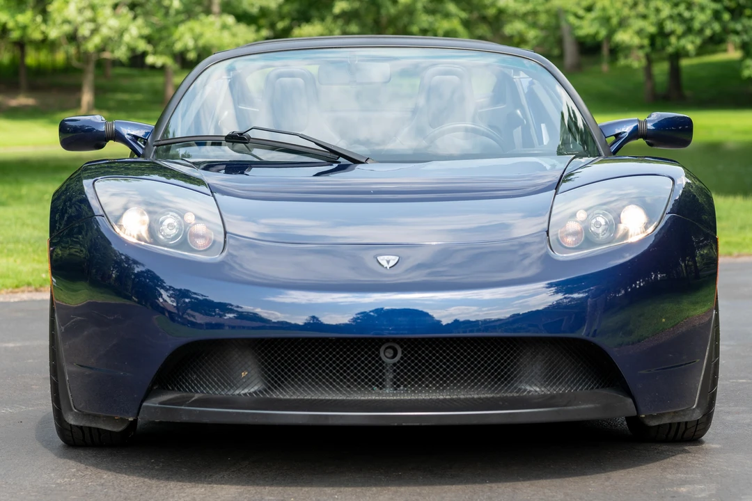 2010 Tesla Roadster - Image 6 of 31