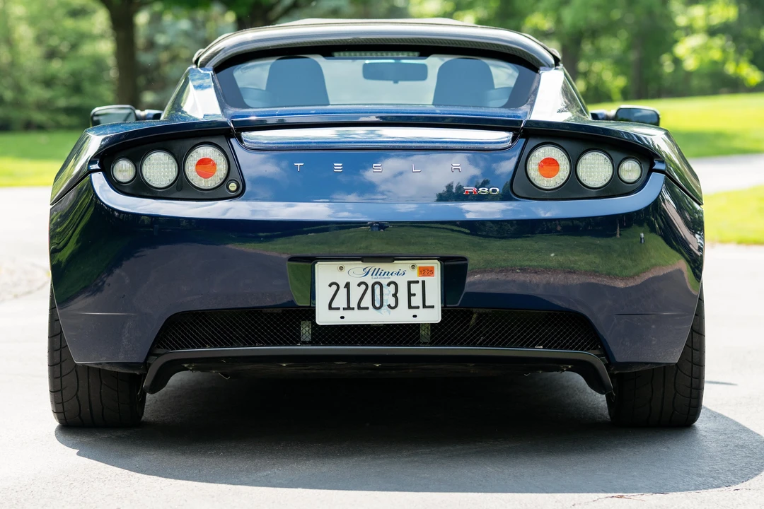 2010 Tesla Roadster - Image 14 of 31