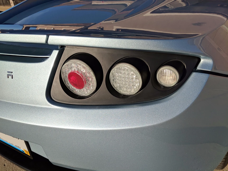 2010 Tesla Roadster - Image 24 of 31