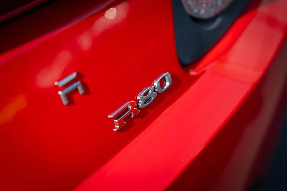 2010 Tesla Roadster - Image 16 of 20