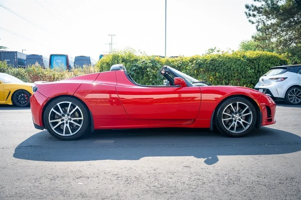 2010 Tesla Roadster - Image 11 of 20