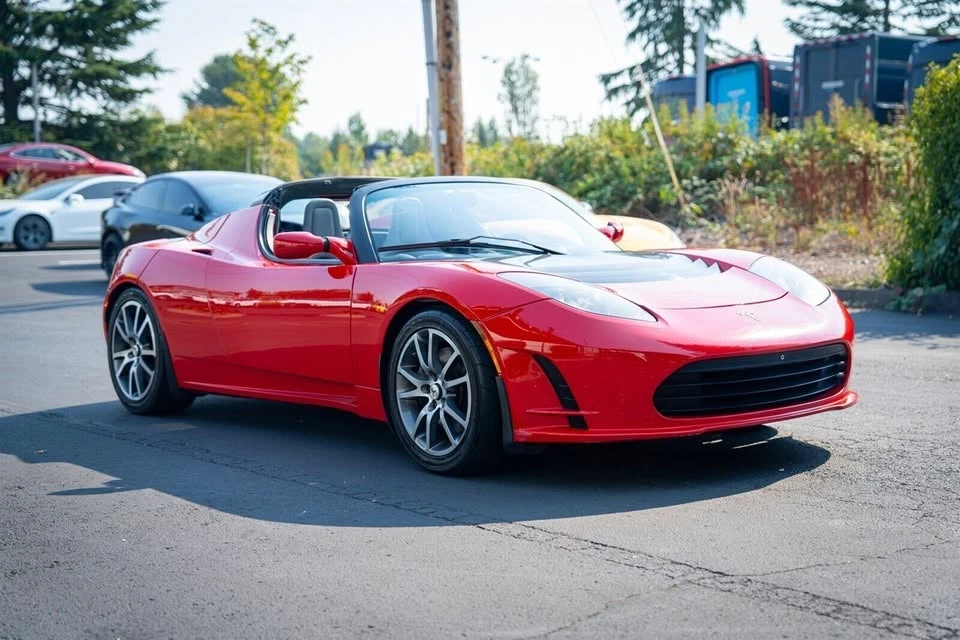 2010 Tesla Roadster - Image 12 of 20