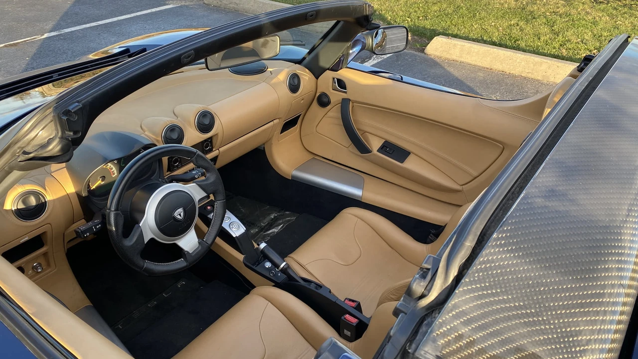 2010 Tesla Roadster - Image 4 of 17