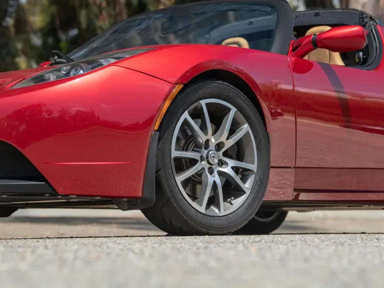 2010 Tesla Roadster - Image 24 of 31
