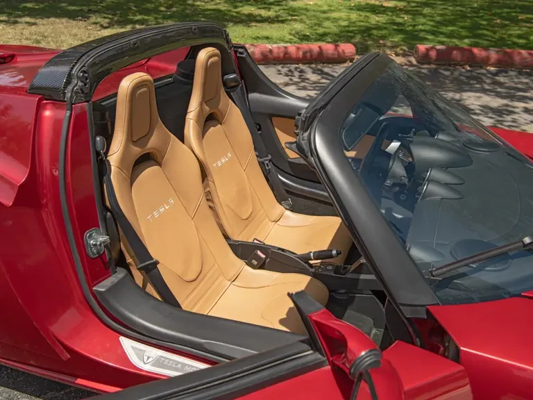 2010 Tesla Roadster - Image 10 of 31