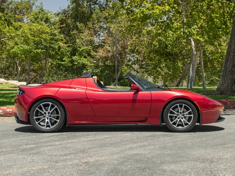 2010 Tesla Roadster - Image 6 of 31