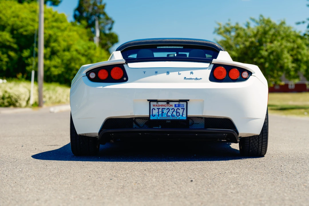2010 Tesla Roadster - Image 21 of 31