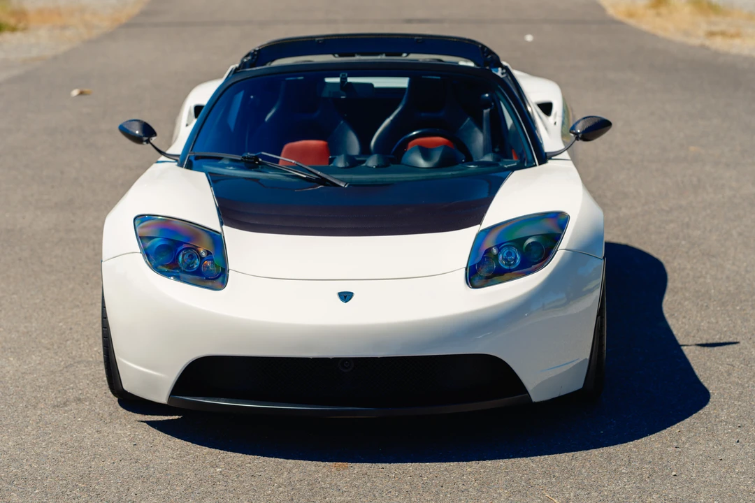 2010 Tesla Roadster - Image 5 of 31