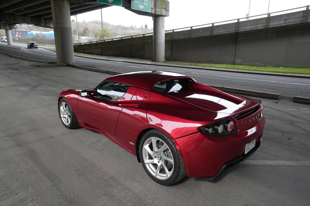 2010 Tesla Roadster - Image 6 of 31