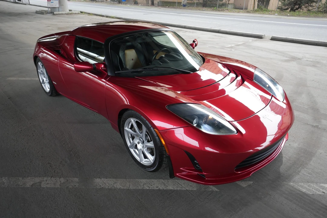 2010 Tesla Roadster - Image 11 of 31