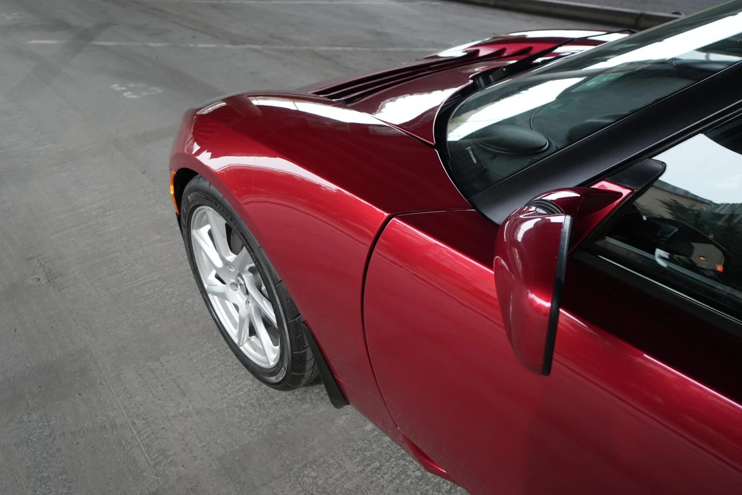 2010 Tesla Roadster - Image 14 of 31