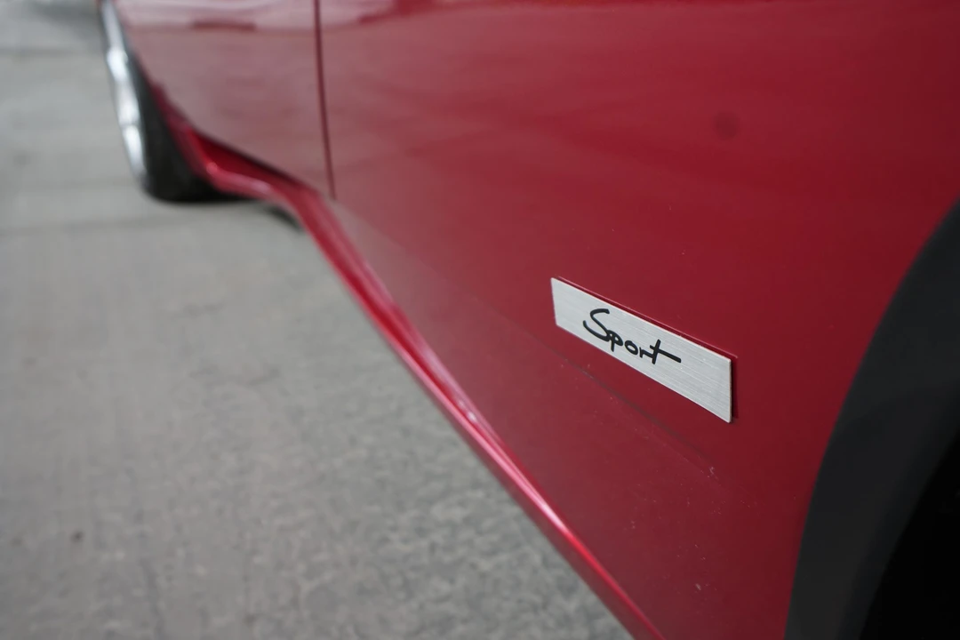 2010 Tesla Roadster - Image 27 of 31