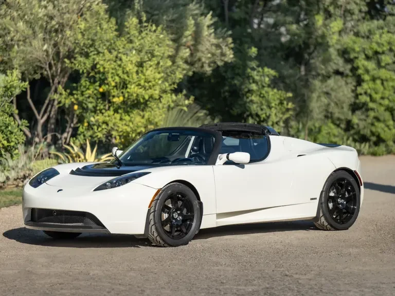 2010 Tesla Roadster - Image 2 of 31