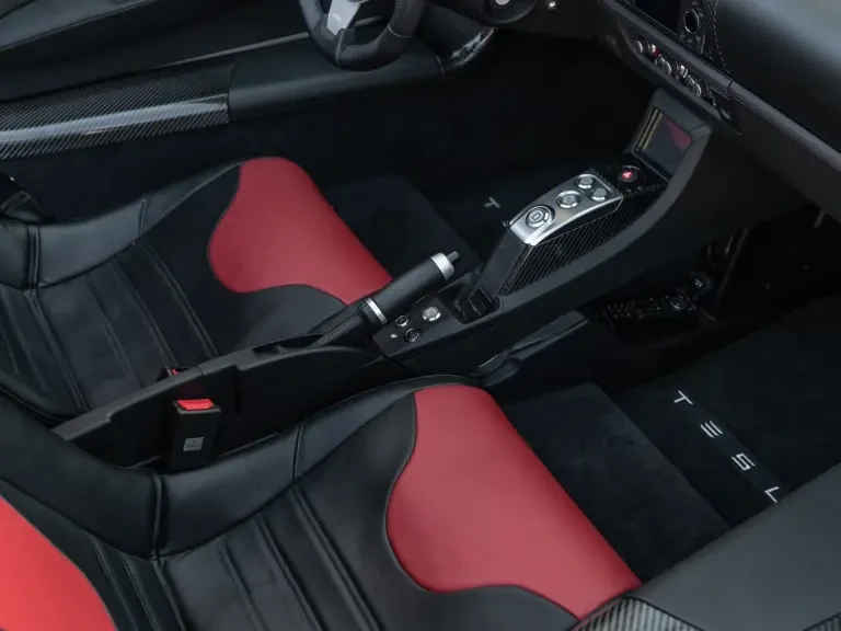 2010 Tesla Roadster - Image 17 of 31