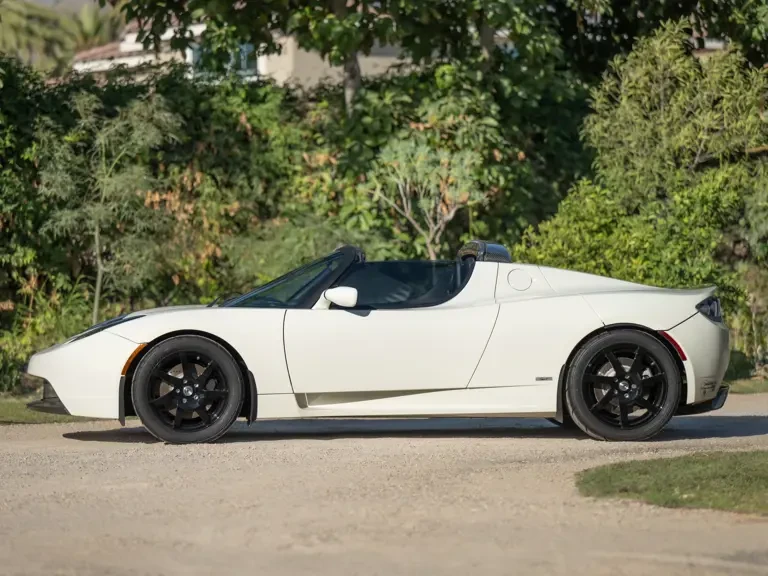 2010 Tesla Roadster - Image 6 of 31