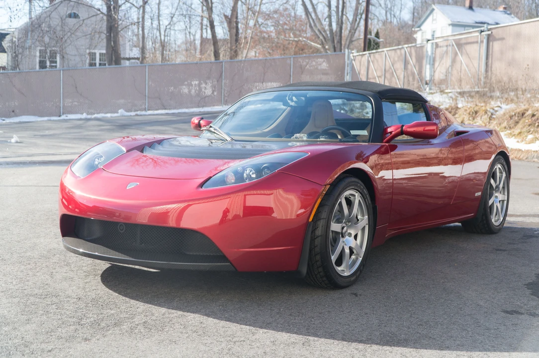2010 Tesla Roadster - Image 2 of 26