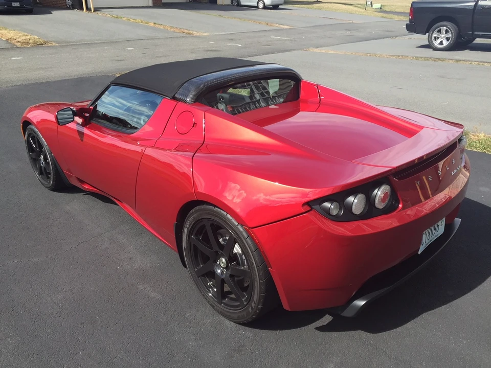 2010 Tesla Roadster - Image 3 of 10