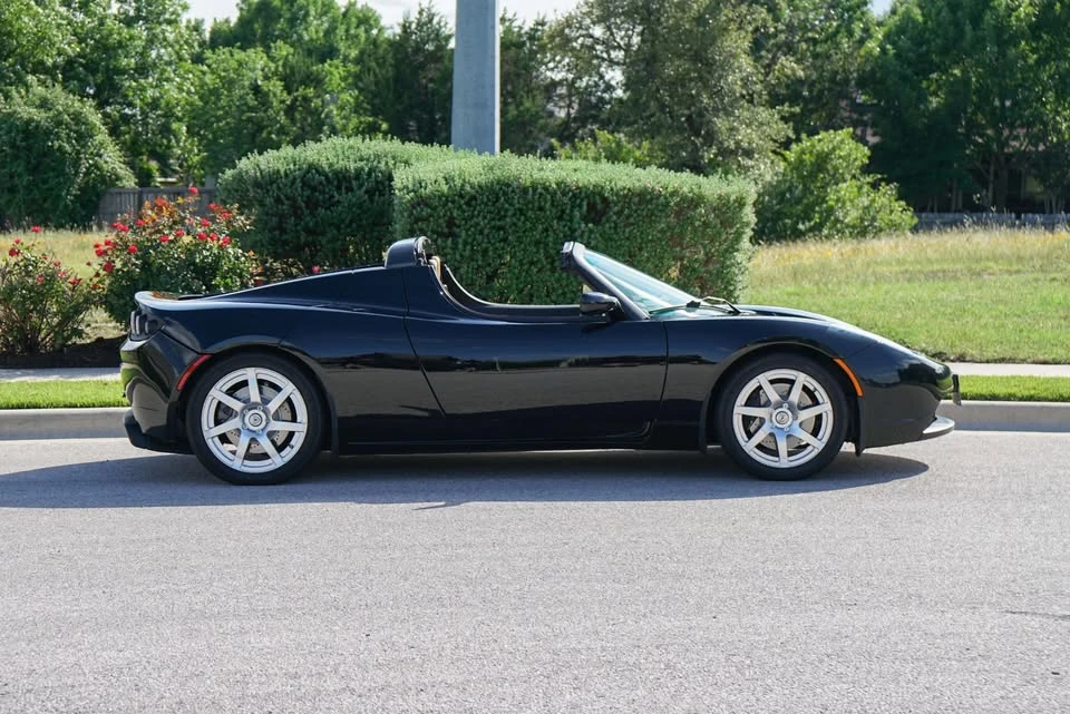 2010 Tesla Roadster - Image 6 of 20