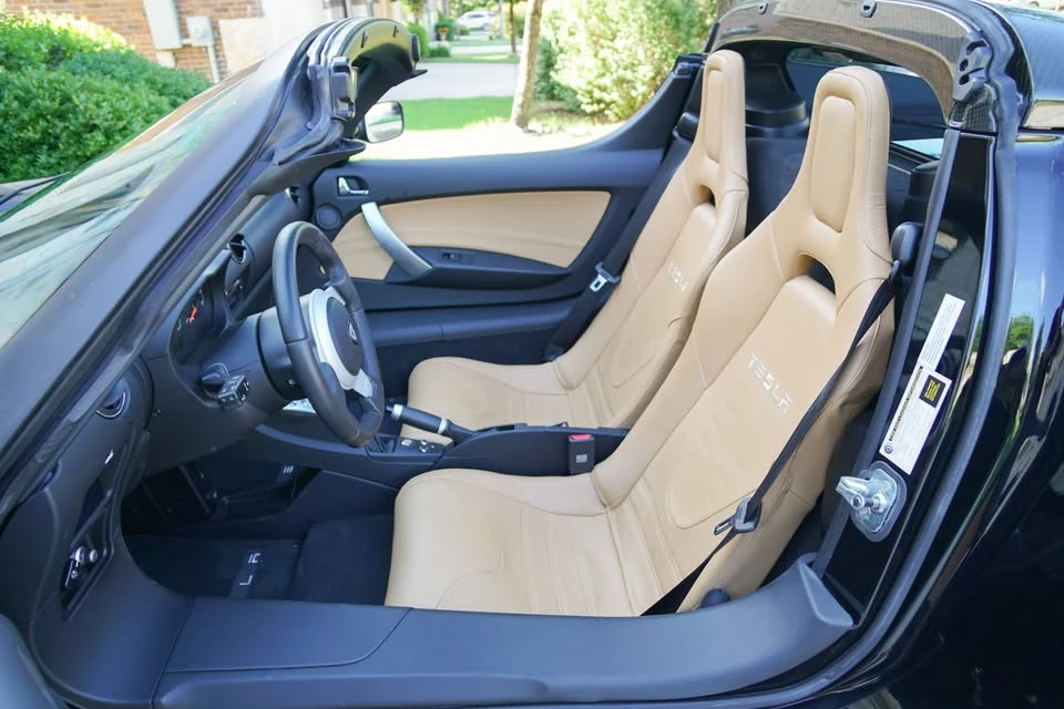 2010 Tesla Roadster - Image 12 of 20