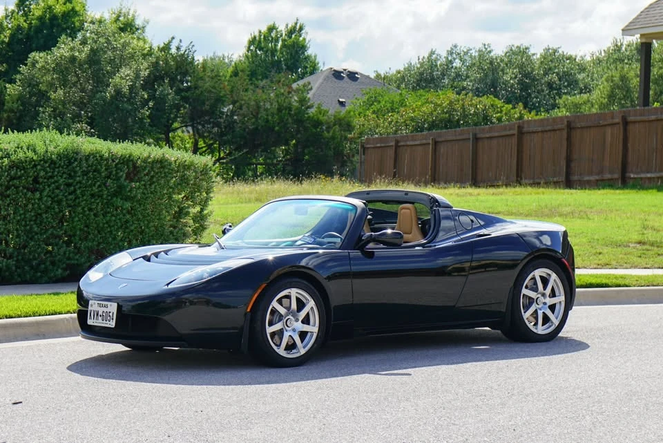 2010 Tesla Roadster - Image 10 of 20
