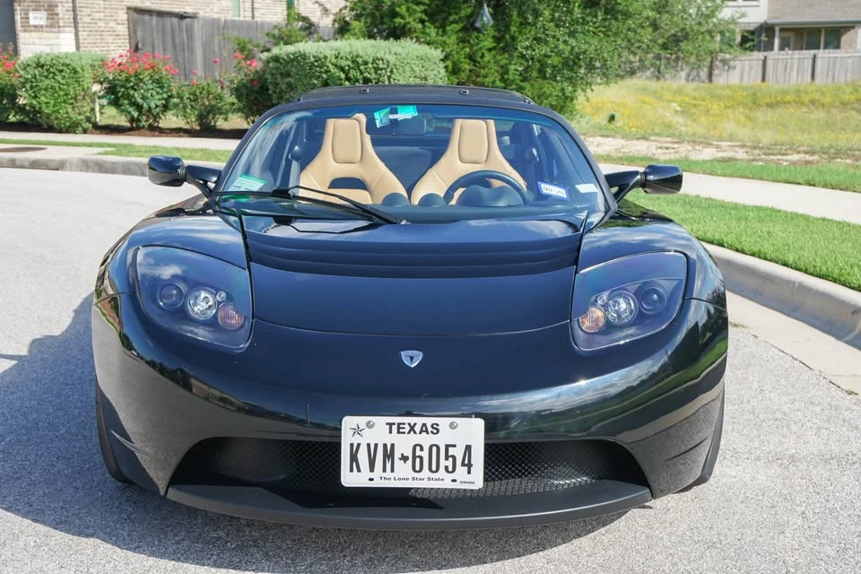 2010 Tesla Roadster - Image 9 of 20