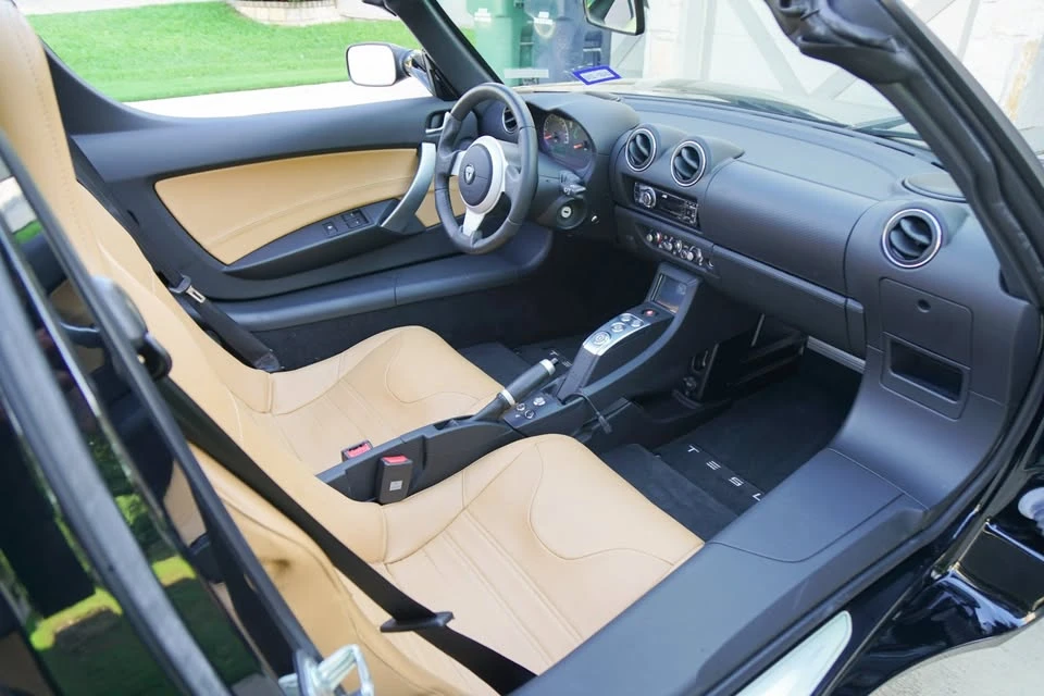 2010 Tesla Roadster - Image 17 of 20