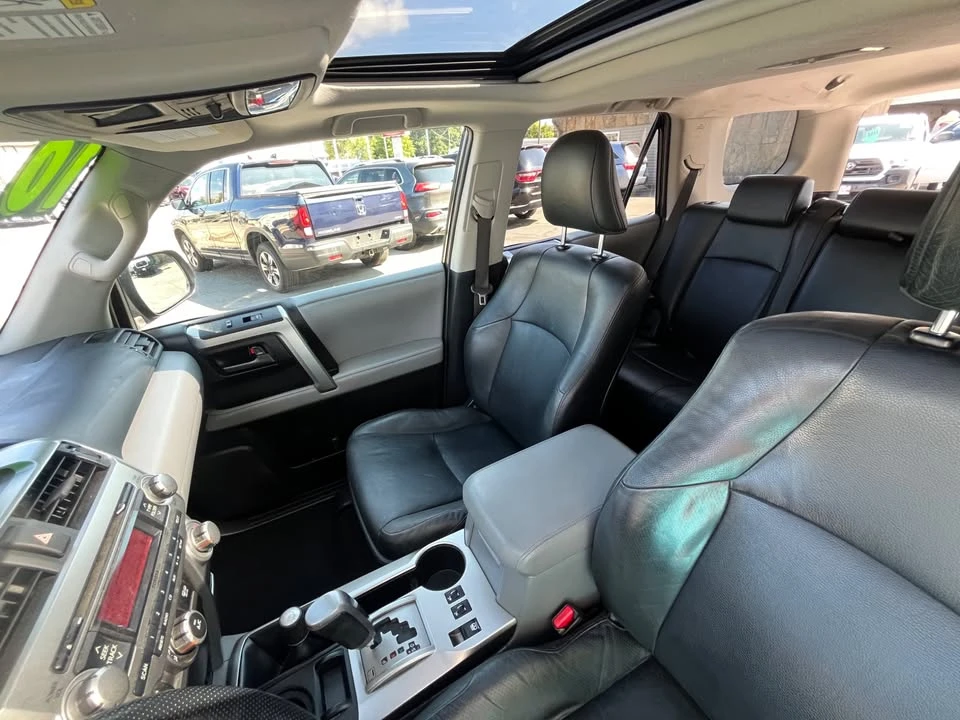 2010 Toyota 4Runner 5th Gen - Image 12 of 16