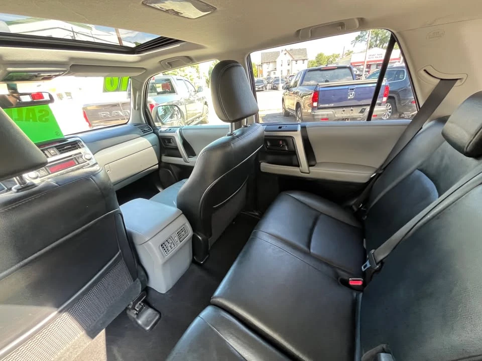 2010 Toyota 4Runner 5th Gen - Image 13 of 16