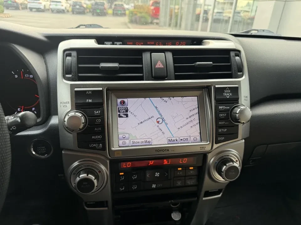 2010 Toyota 4Runner 5th Gen - Image 16 of 20