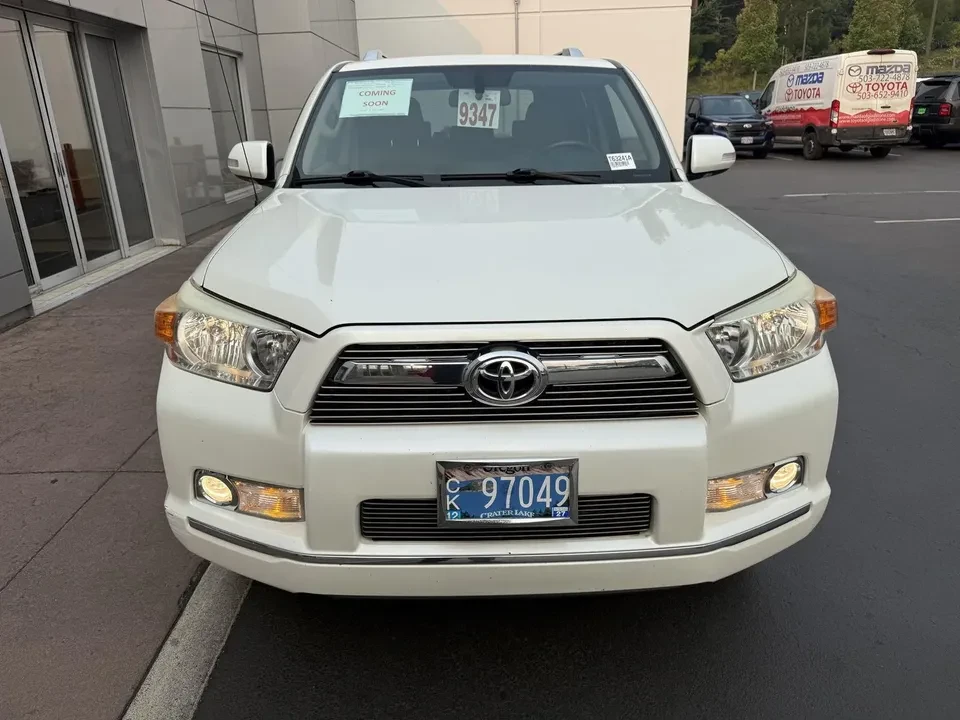 2010 Toyota 4Runner 5th Gen - Image 8 of 20