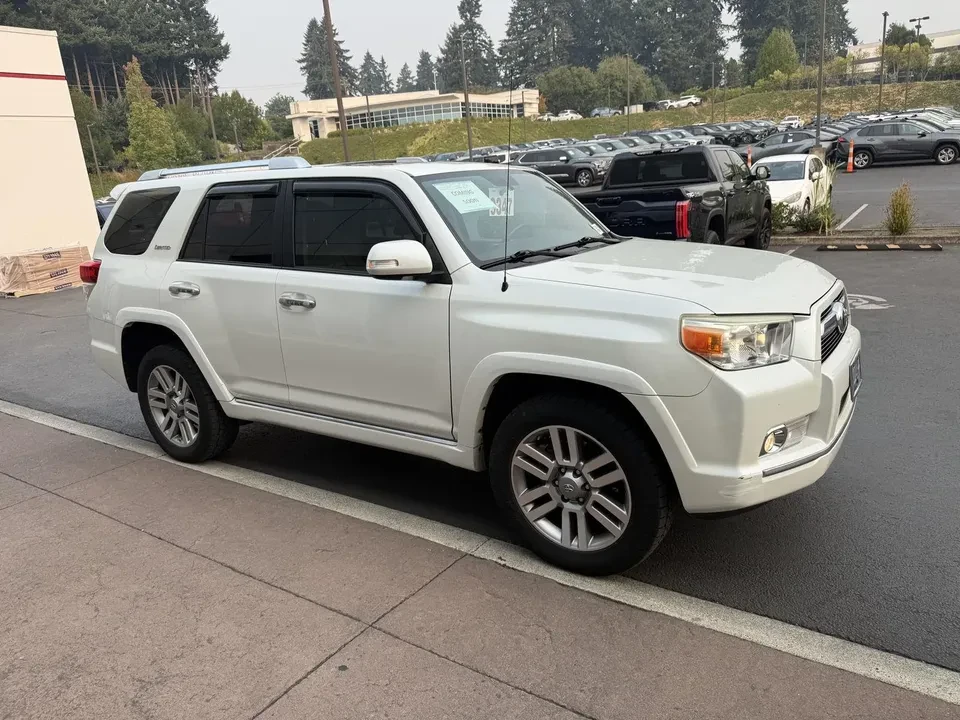 2010 Toyota 4Runner 5th Gen - Image 6 of 20