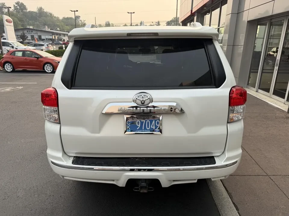 2010 Toyota 4Runner 5th Gen - Image 4 of 20