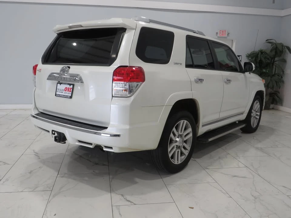 2010 Toyota 4Runner 5th Gen - Image 3 of 20