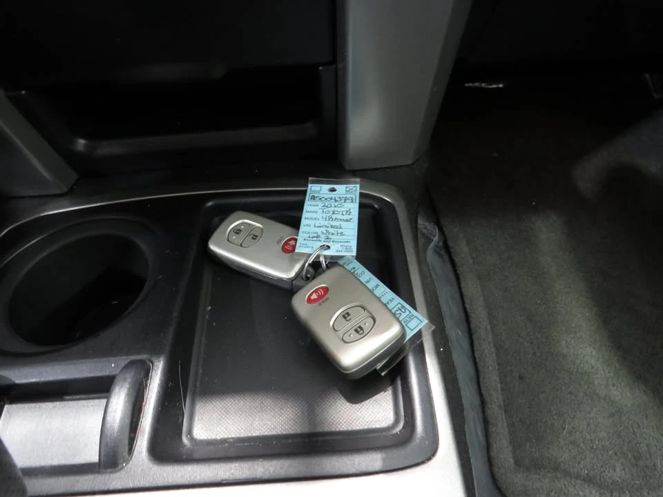 2010 Toyota 4Runner 5th Gen - Image 16 of 20