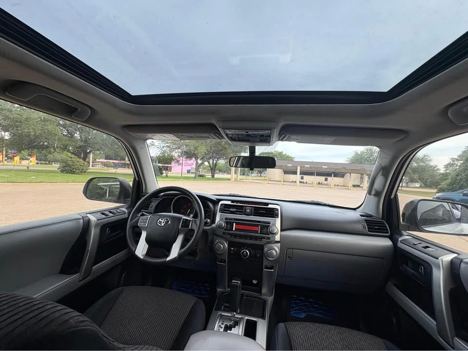 2010 Toyota 4Runner - Image 4 of 6