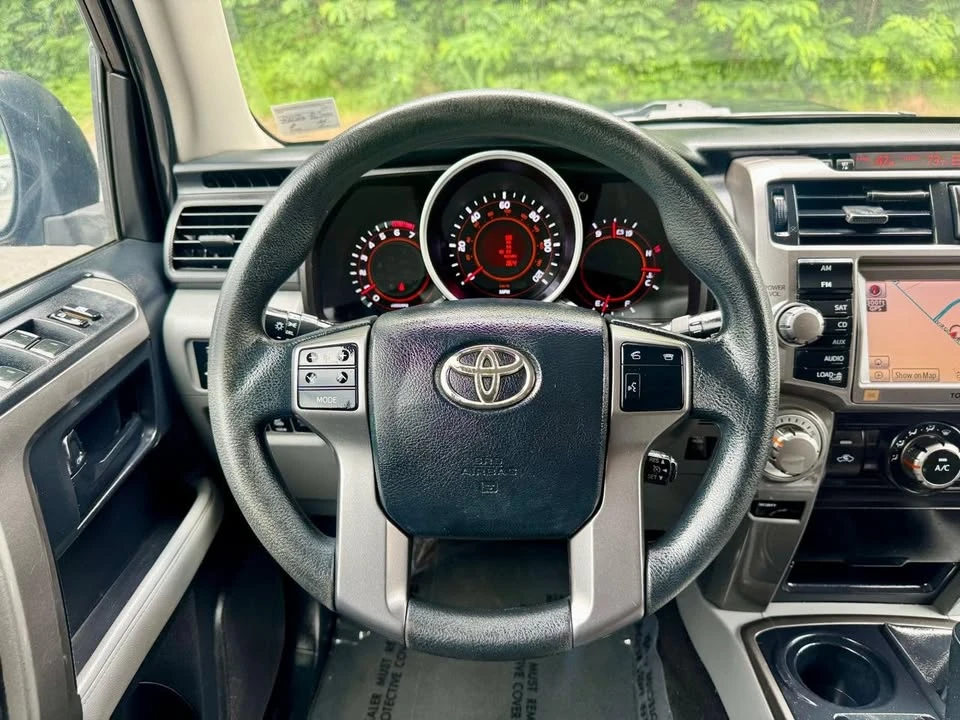 2010 Toyota 4Runner - Image 18 of 20