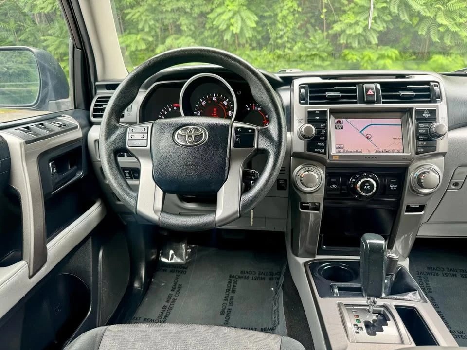 2010 Toyota 4Runner - Image 17 of 20