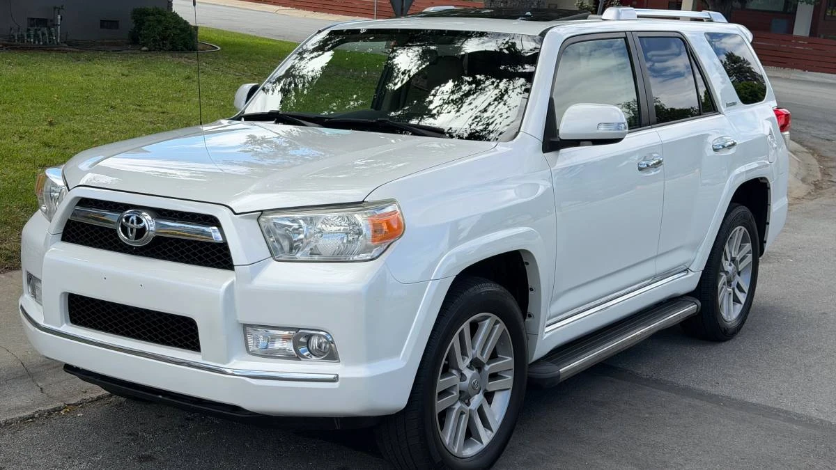 2010 Toyota 4Runner 5th Gen - Image 2 of 22