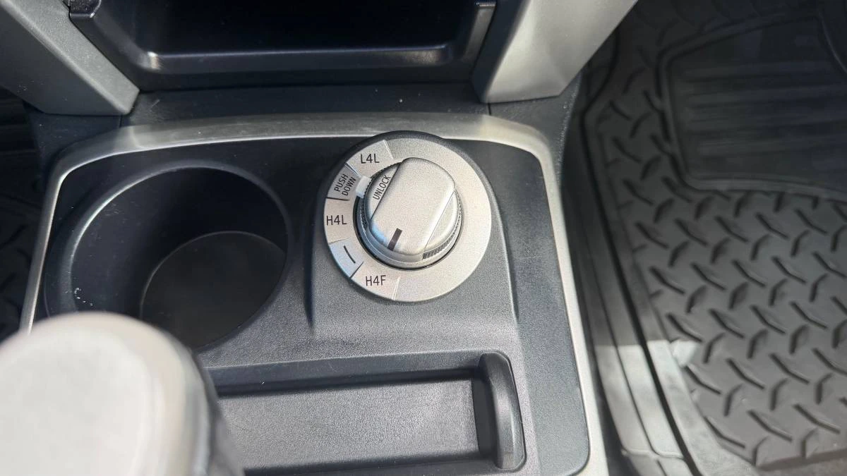 2010 Toyota 4Runner 5th Gen - Image 10 of 22