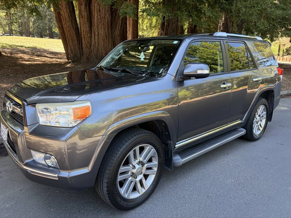 2010 Toyota 4Runner - Image 4 of 16