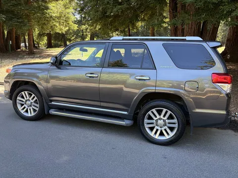 2010 Toyota 4Runner Limited 4X4