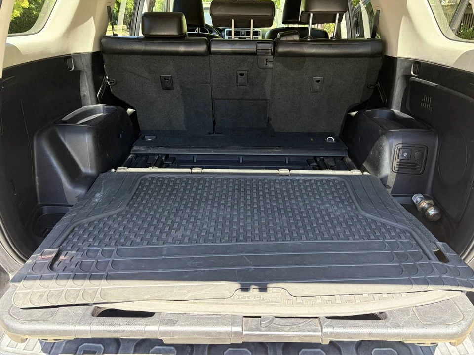 2010 Toyota 4Runner - Image 13 of 16