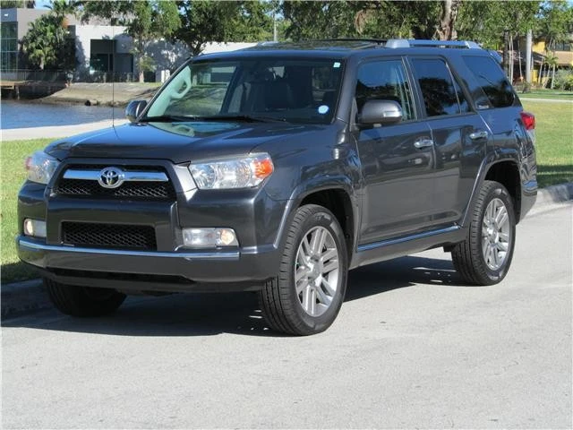 2010 Toyota 4Runner 5th Gen - Image 3 of 12