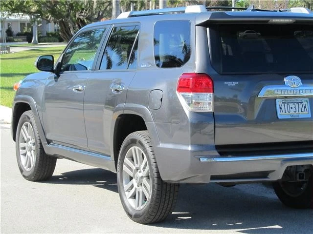 2010 Toyota 4Runner 5th Gen - Image 6 of 12