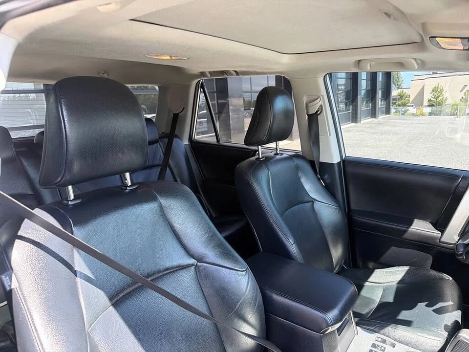 2010 Toyota 4Runner 5th Gen - Image 18 of 20